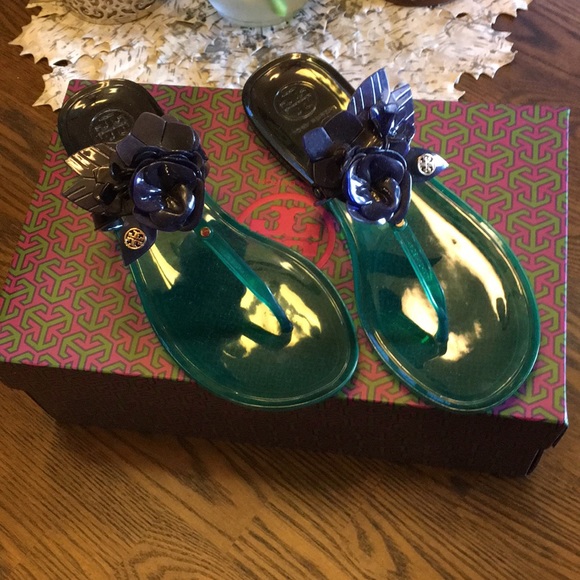 tory burch blossom jelly thong sandal